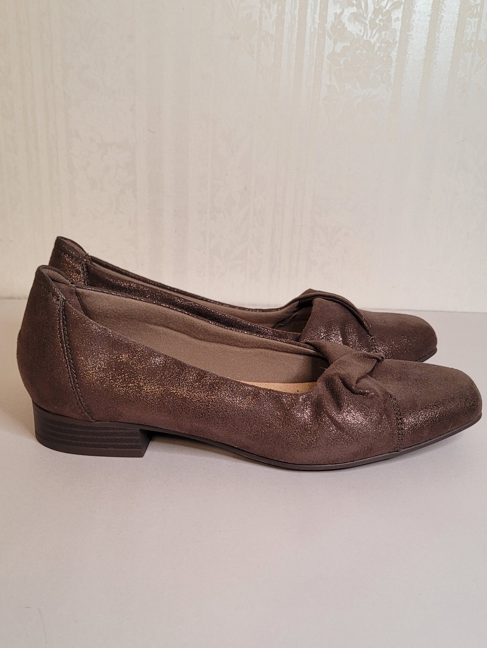 Clarks Tilmont Dalia Loafers Bronze Metallic Size 8.5 - Picture 2 of 10